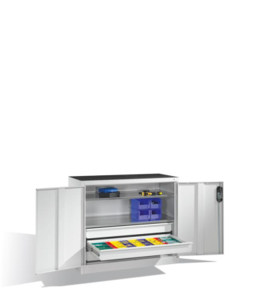 524794 - Grossraum-Flügeltürenschrank